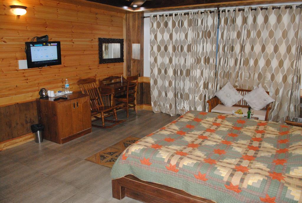 Vivaan The Sunrise Resort Manāli Exterior foto