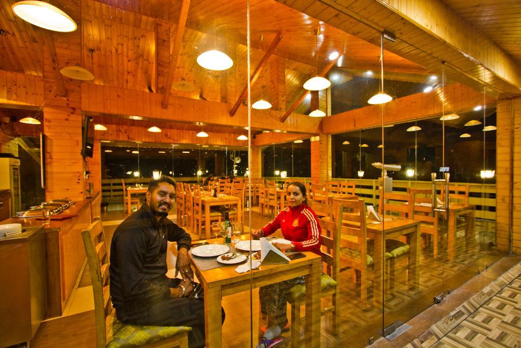 Vivaan The Sunrise Resort Manāli Exterior foto
